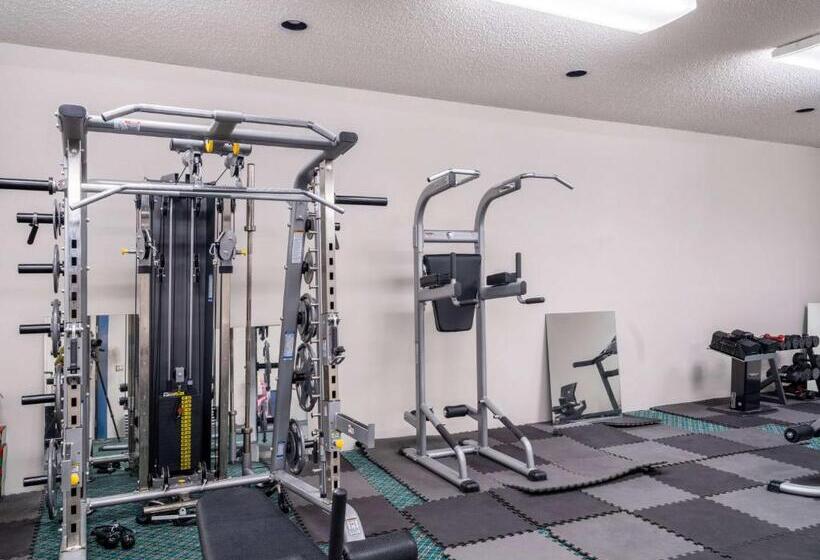 فندق Baymont By Wyndham Limon