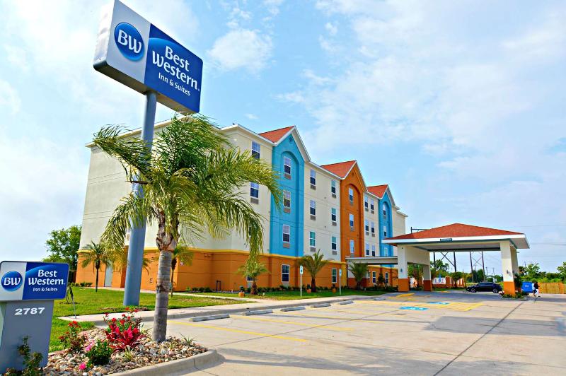 בית מלון כפרי Best Western Ingleside Inn & Suites