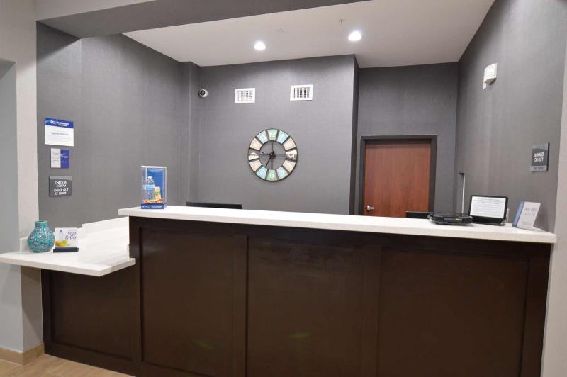 בית מלון כפרי Best Western Ingleside Inn & Suites