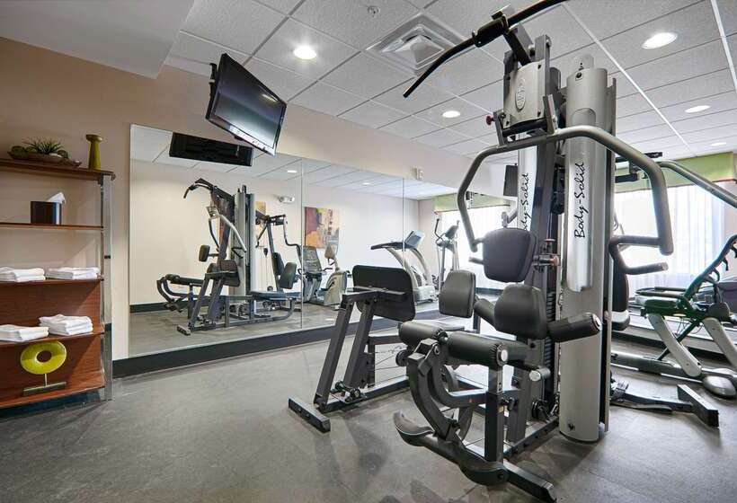 فندق Best Western Plus Cushing Inn & Suites