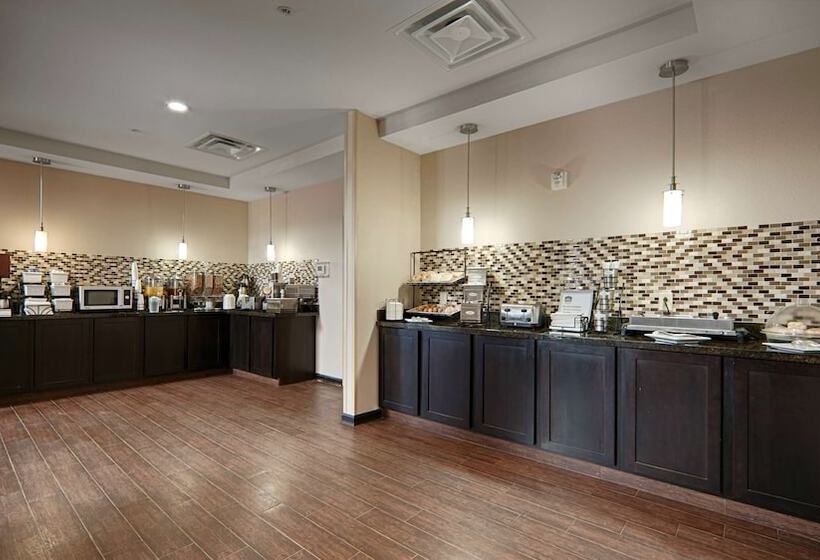 فندق Best Western Plus Cushing Inn & Suites