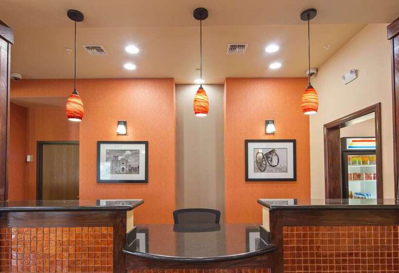 Отель Best Western Plus Goliad Inn & Suites