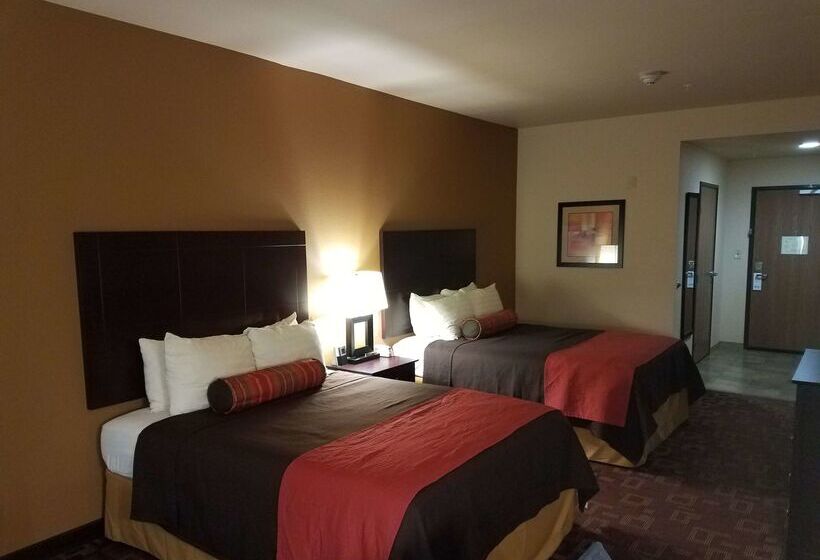 Отель Best Western Plus Goliad Inn & Suites