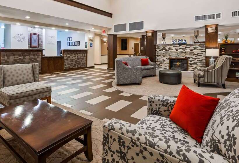 Green Mill Village Hotel & Suites, Bw Signature Collection