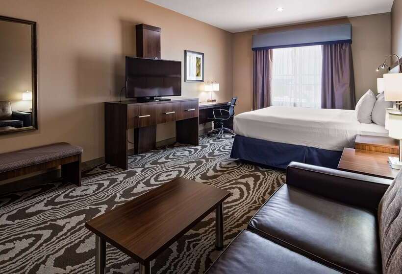 Best Western Plus Williston Hotel & Suites