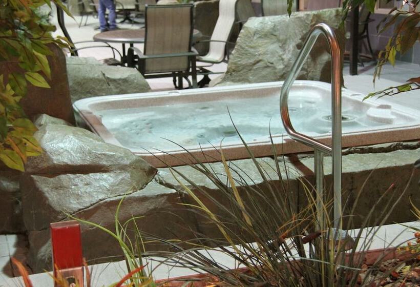 호텔 C Mon Inn Grand Forks