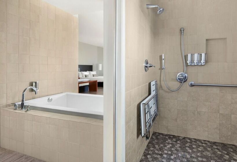 فندق Casa 425 + Lounge, A Four Sisters Inn