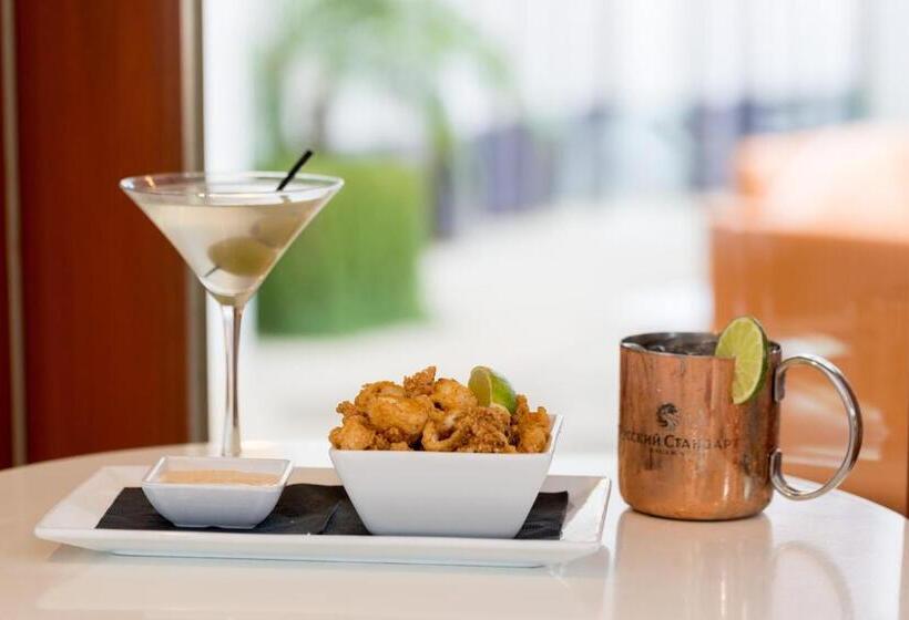 فندق Casa 425 + Lounge, A Four Sisters Inn