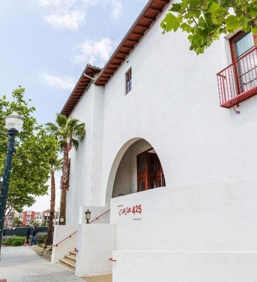 فندق Casa 425 + Lounge, A Four Sisters Inn