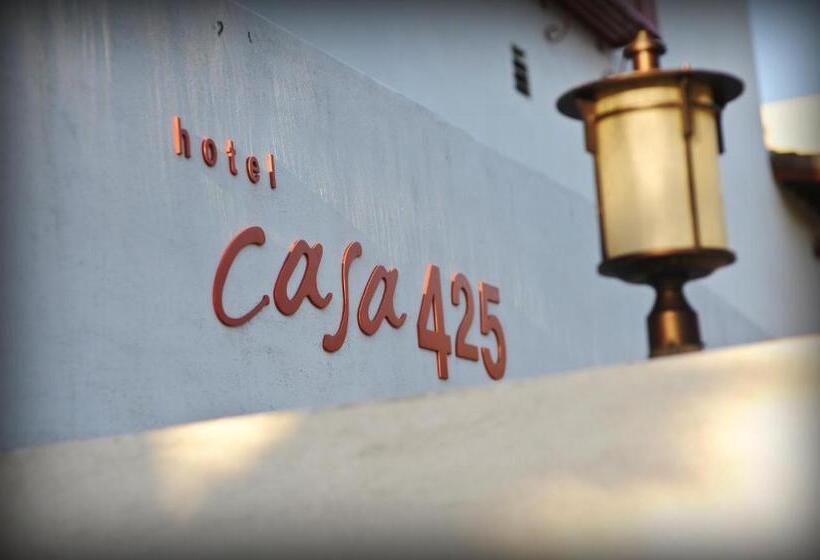فندق Casa 425 + Lounge, A Four Sisters Inn