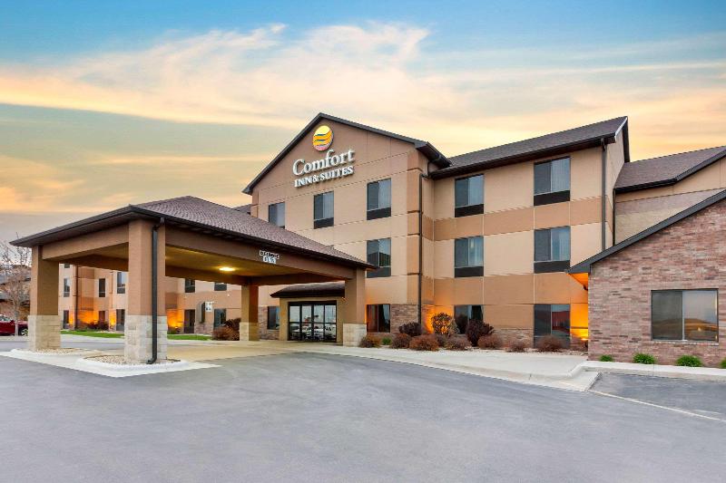 فندق Comfort Inn & Suites Mitchell I 90