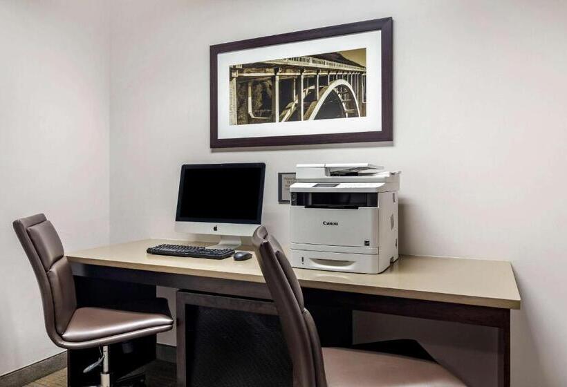 ホテル Comfort Inn & Suites Calhoun South