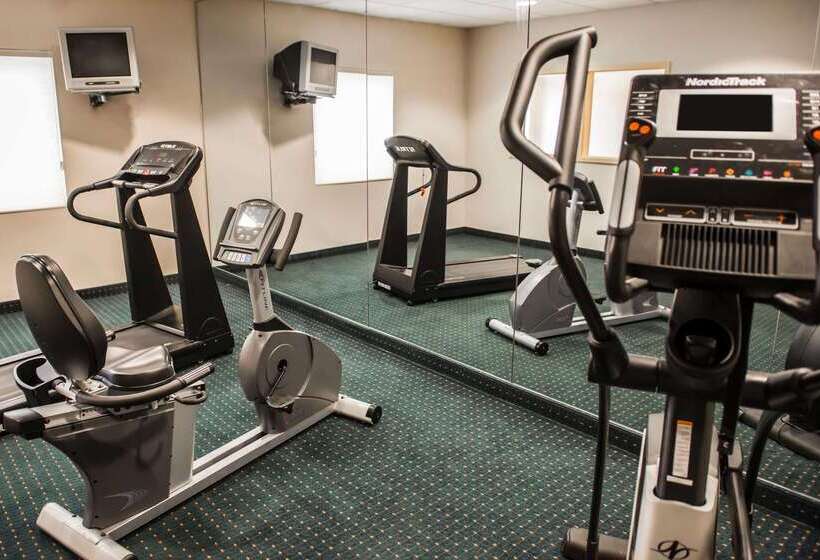 فندق Comfort Inn & Suites Chipley I10