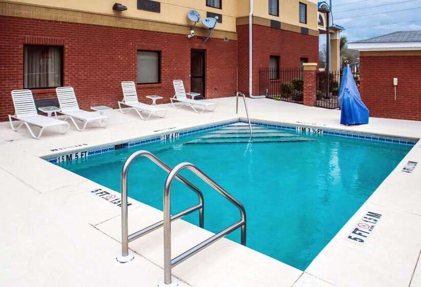 فندق Comfort Inn & Suites Chipley I10