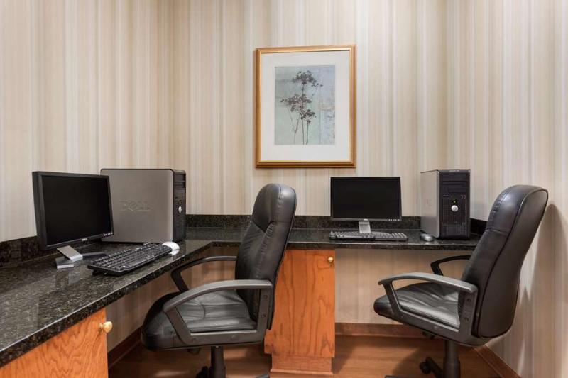 فندق Comfort Inn & Suites