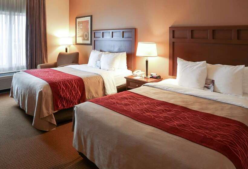 호텔 Comfort Inn & Suites Grinnell Near I80