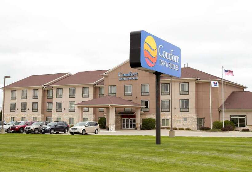 호텔 Comfort Inn & Suites Grinnell Near I80