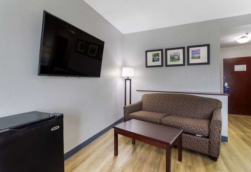 فندق Comfort Suites Kodak Sevierville