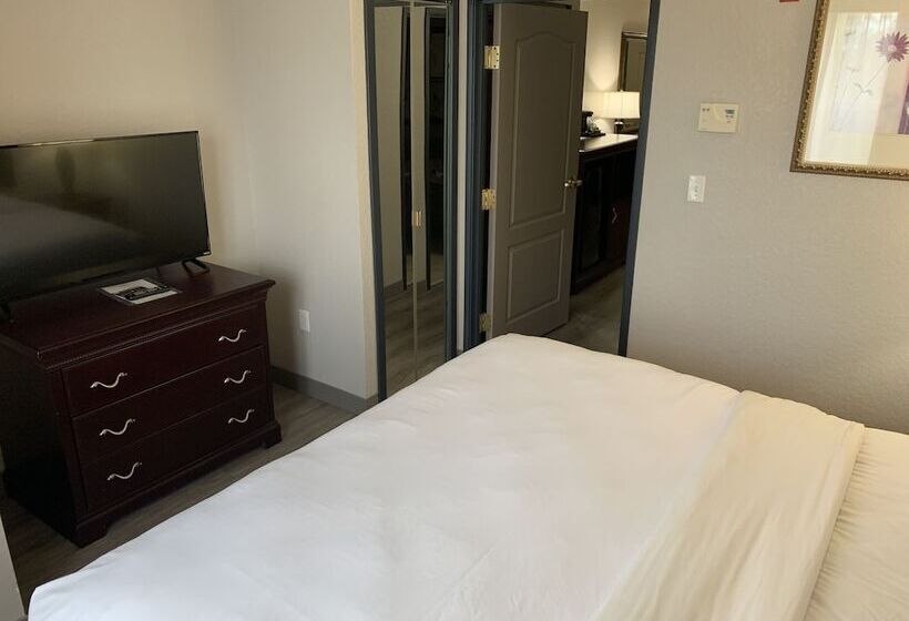 Отель Country Inn & Suites By Radisson, Jacksonville West, Fl