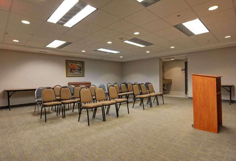 فندق Country Inn & Suites By Radisson, Conyers, Ga