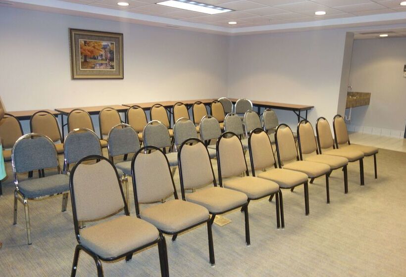 فندق Country Inn & Suites By Radisson, Conyers, Ga