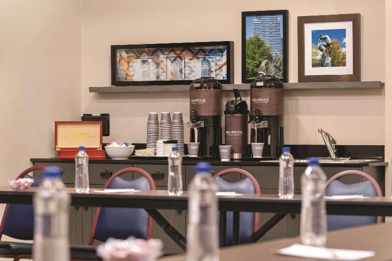 Отель Country Inn & Suites By Radisson, Grand Rapids East, Mi