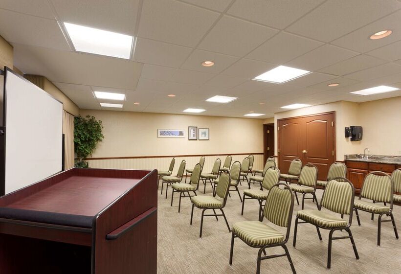 فندق Country Inn & Suites By Radisson, Norman Near University