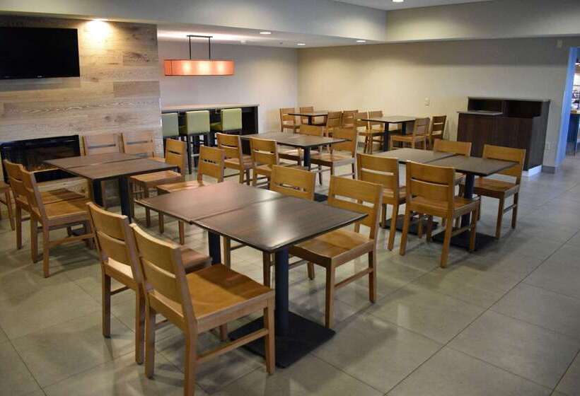 בית מלון כפרי Diamond Jo Worth Casino