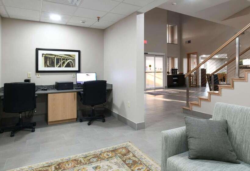 בית מלון כפרי Country Inn & Suites By Radisson, Oklahoma City Airport, Ok