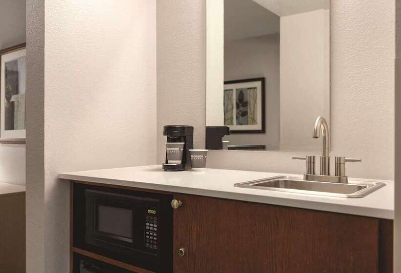 فندق Country Inn & Suites By Radisson, Panama City Beach, Fl