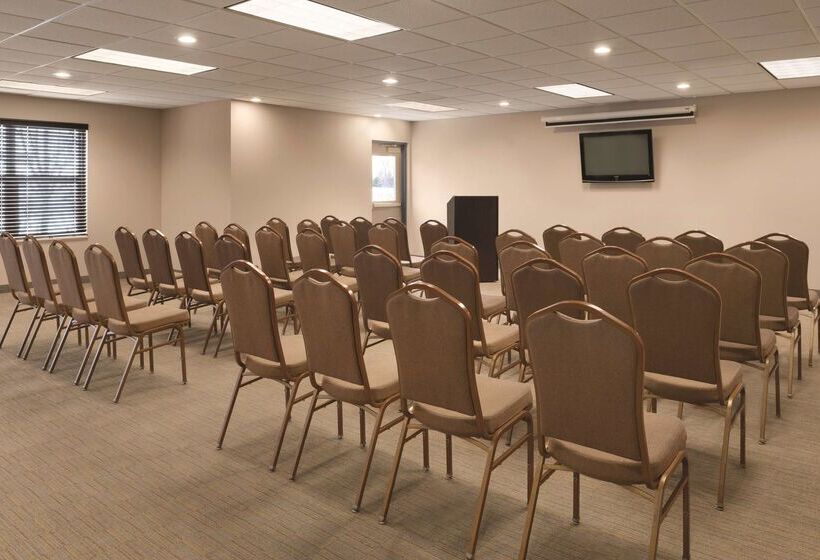 فندق Country Inn & Suites By Radisson, Shoreview, Mn