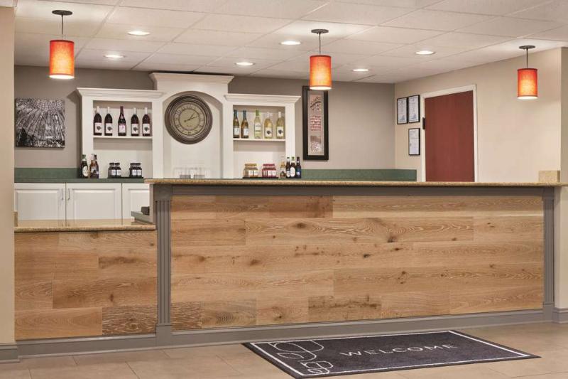 בית מלון כפרי Country Inn & Suites By Radisson, Wytheville, Va