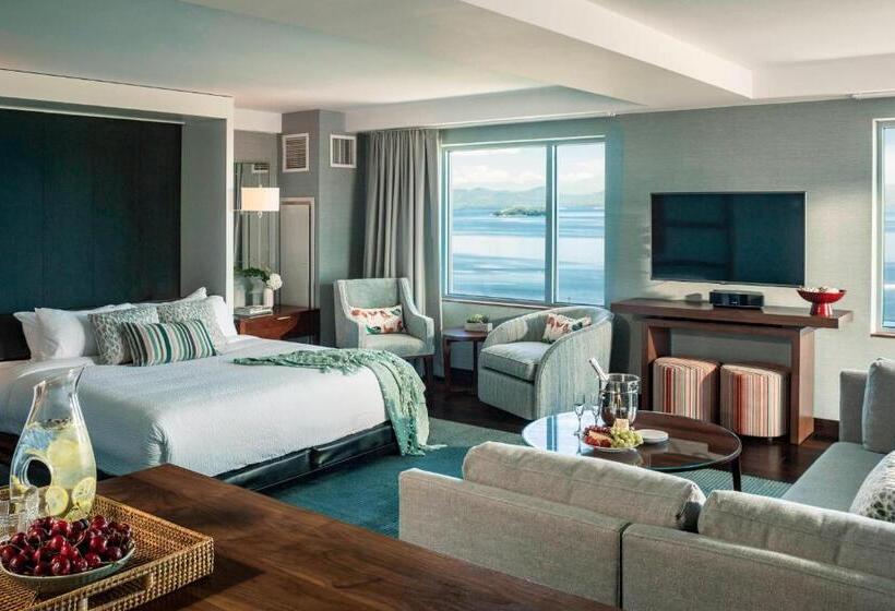 فندق Courtyard Burlington Harbor