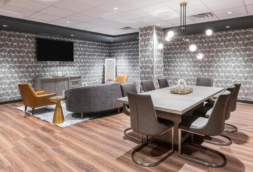 호텔 Courtyard By Marriott Wichita At Old Town