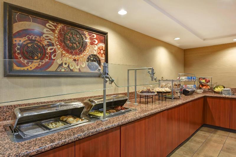 호텔 Courtyard By Marriott Wichita At Old Town