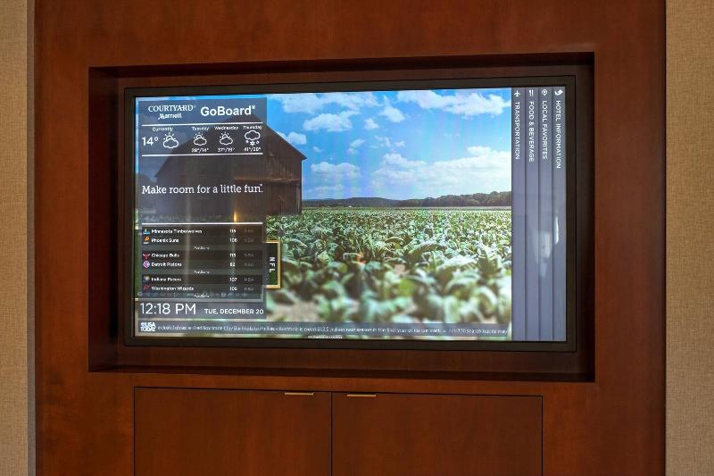 בית מלון כפרי Courtyard By Marriott Hadley Amherst