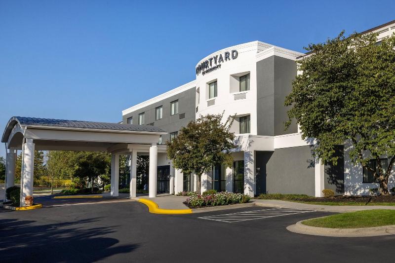 Отель Courtyard By Marriott Harrisburg West/mechanicsburg