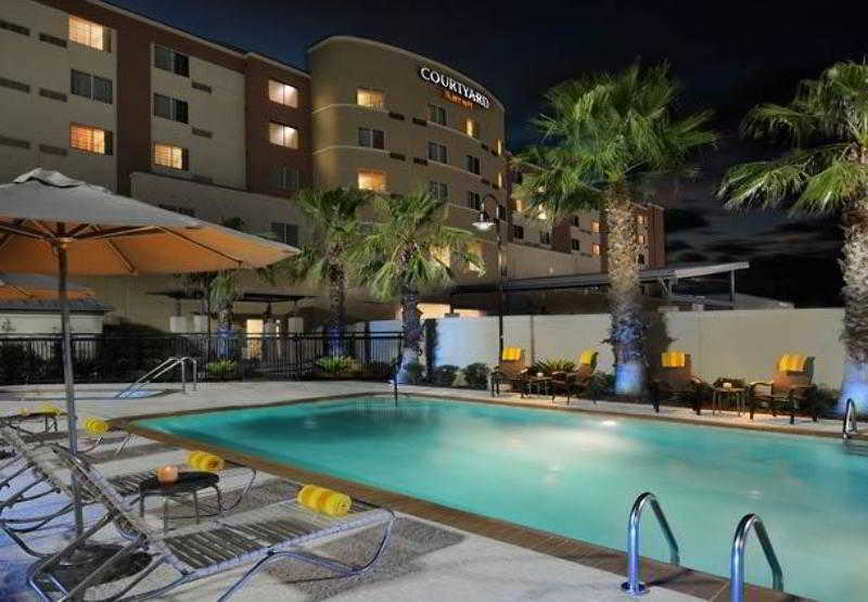 هتل Courtyard Marriott Houston Pearland