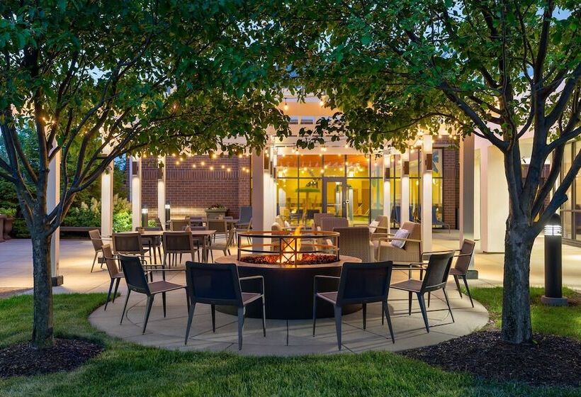 فندق Courtyard By Marriott Madison West / Middleton