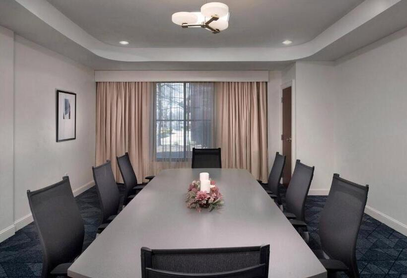 فندق Courtyard Memphis Collierville