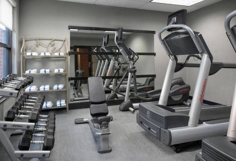 فندق Courtyard Memphis Collierville