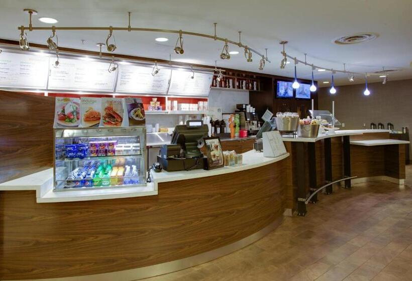 فندق Courtyard Republic Airport Long Island/farmingdale