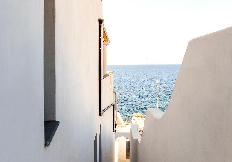 호텔 Cutimare Aeolian Charme