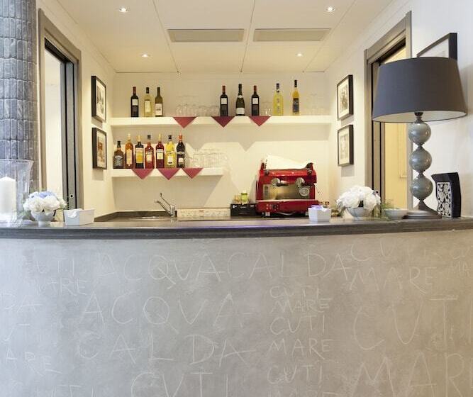 호텔 Cutimare Aeolian Charme