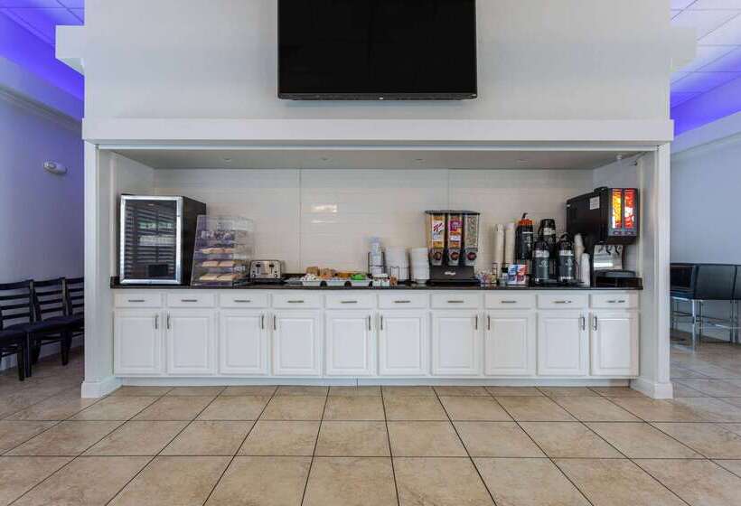 فندق Days Inn & Suites By Wyndham Lakeland