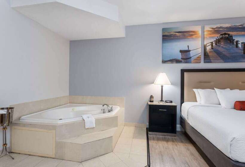 فندق Days Inn & Suites By Wyndham Lakeland