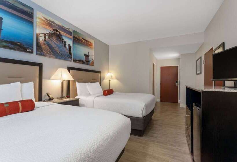 فندق Days Inn & Suites By Wyndham Lakeland