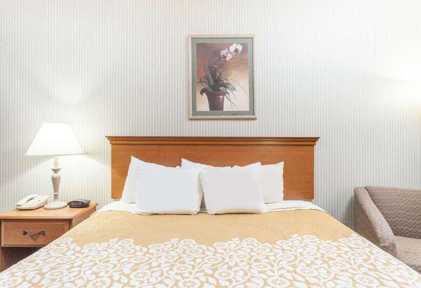 酒店 Days Inn & Suites By Wyndham Seaford