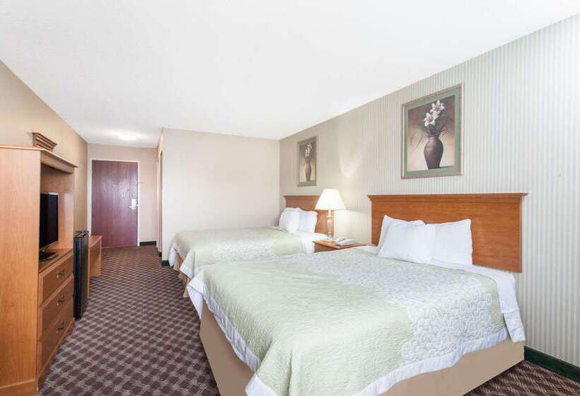 فندق Days Inn & Suites By Wyndham Seaford