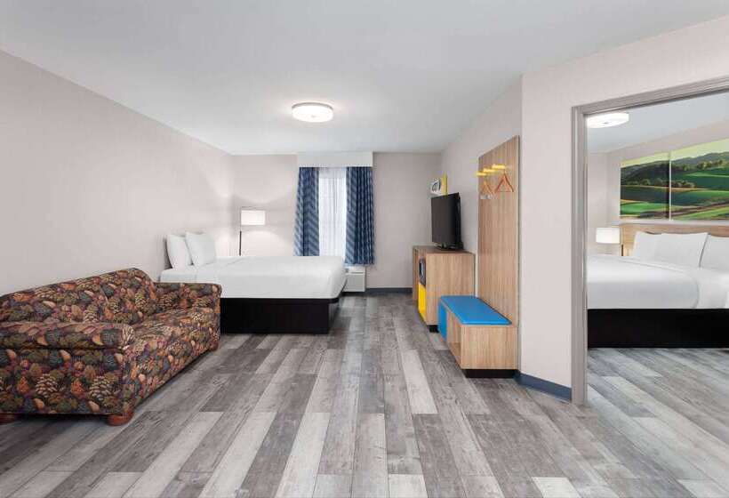 فندق Days Inn & Suites By Wyndham Sellersburg